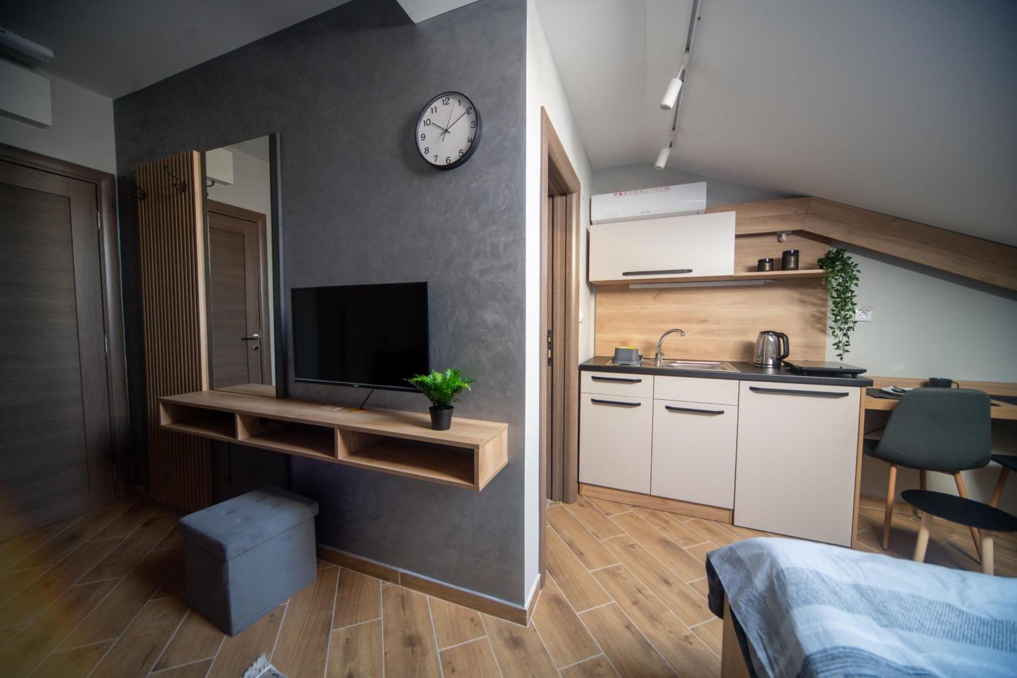 Brent Collection - Apartments In City Center Novi Sad Exterior foto